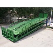 移動式登車橋